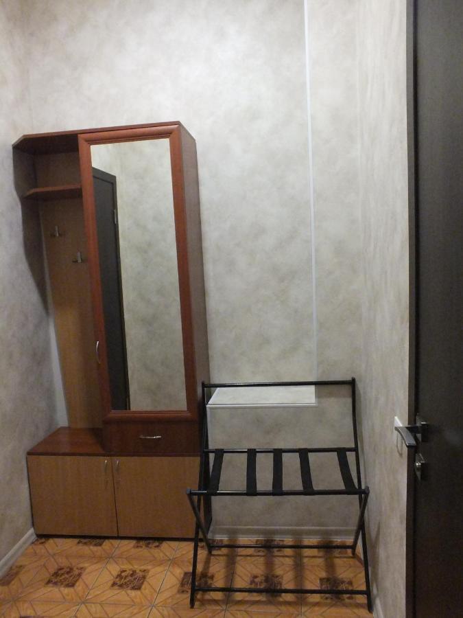 Vorontsovskiy Hotel Melitopol Bagian luar foto