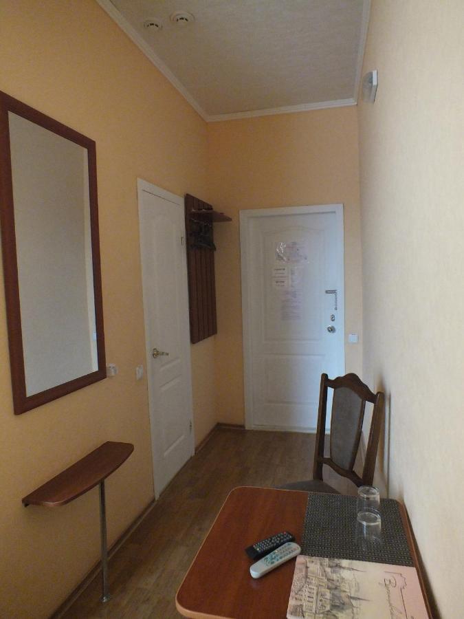 Vorontsovskiy Hotel Melitopol Bagian luar foto